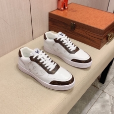 Louis Vuitton Low Shoes